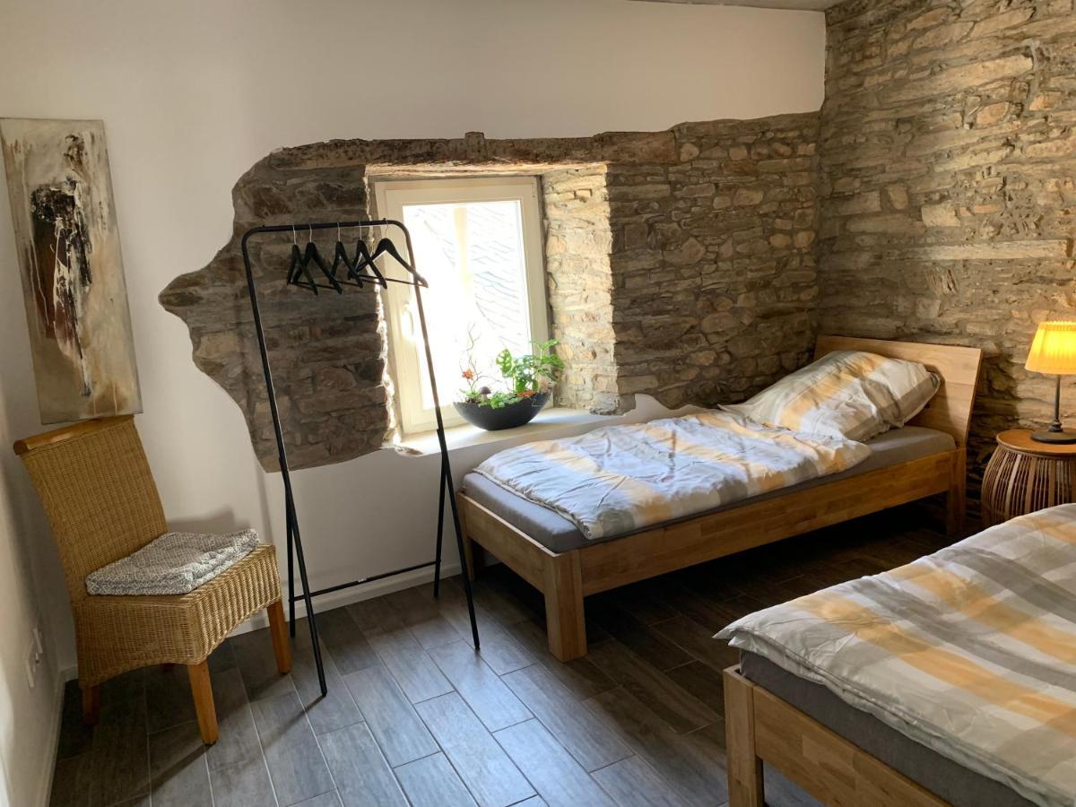 Ferienwohnung Am Wald-Und Wiesenkorb Kell am See エクステリア 写真
