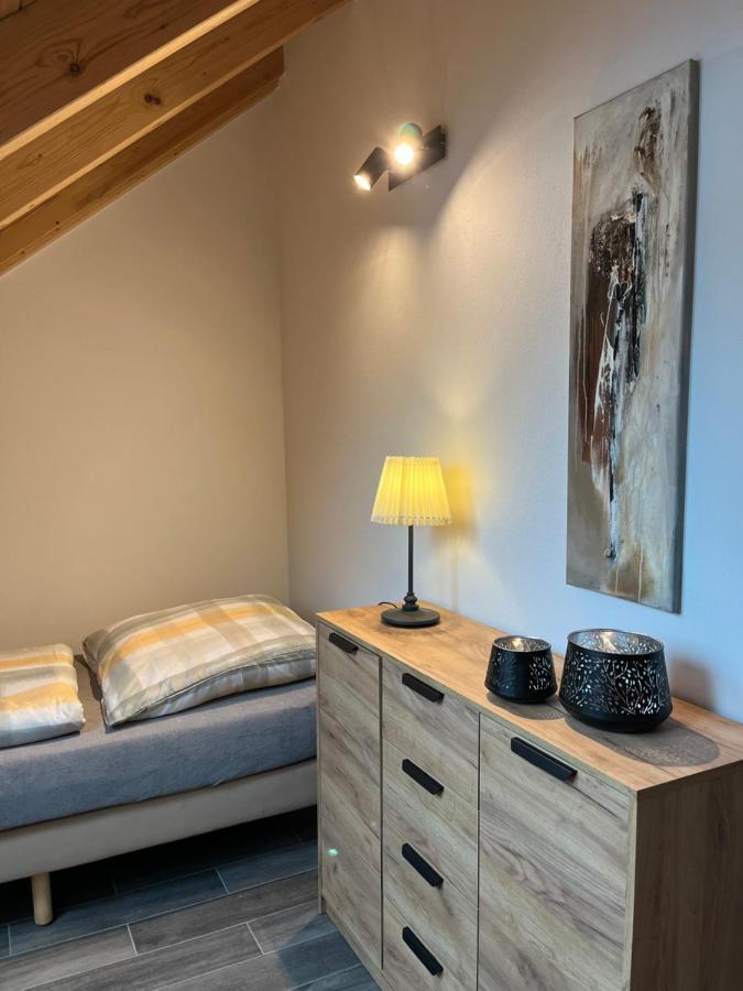 Ferienwohnung Am Wald-Und Wiesenkorb Kell am See エクステリア 写真