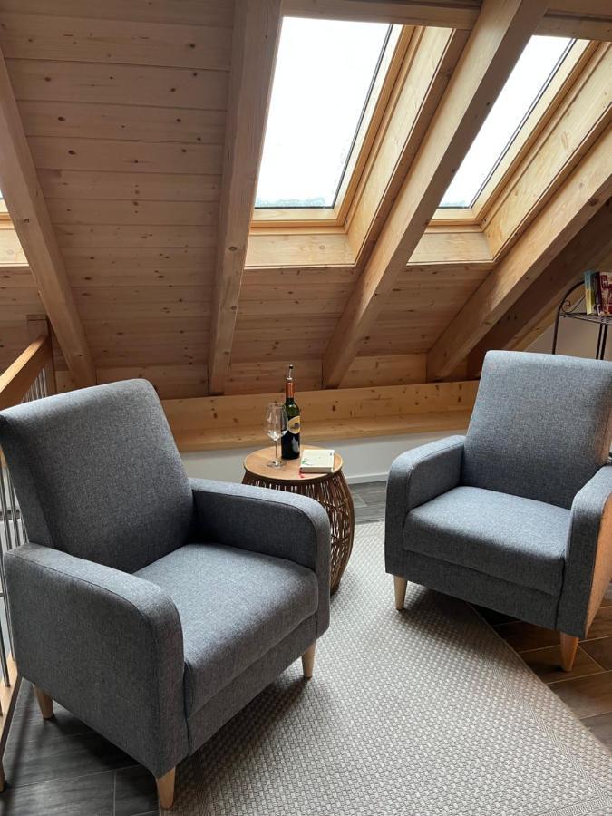 Ferienwohnung Am Wald-Und Wiesenkorb Kell am See エクステリア 写真