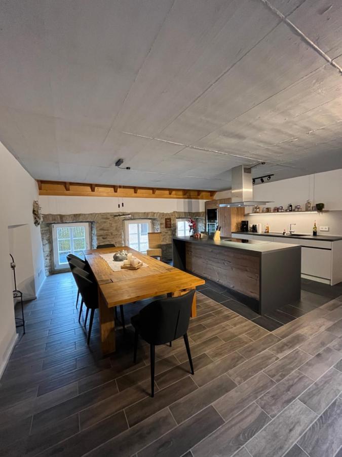 Ferienwohnung Am Wald-Und Wiesenkorb Kell am See エクステリア 写真