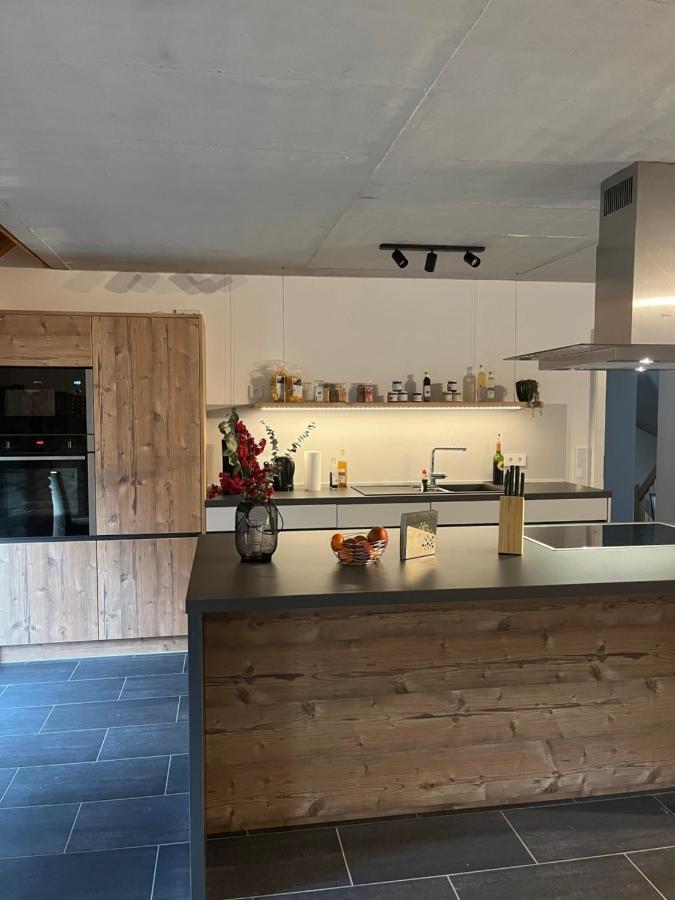 Ferienwohnung Am Wald-Und Wiesenkorb Kell am See エクステリア 写真