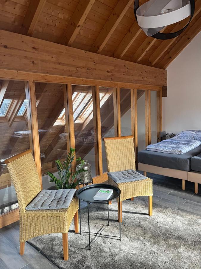 Ferienwohnung Am Wald-Und Wiesenkorb Kell am See エクステリア 写真